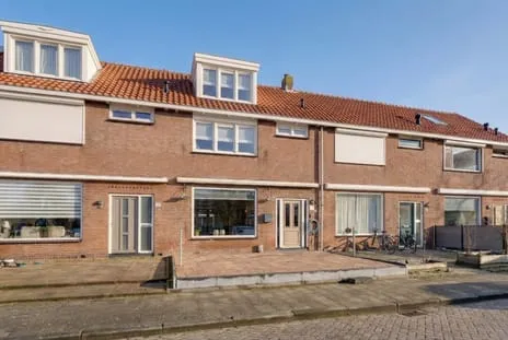 Tussenwoning te koop: Broekerhavenplantsoen 17, Volendam-Rozettenbuurt Volendam