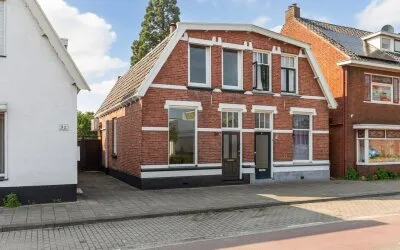 Semi-detached for sale: Broekheurnerweg 50, Veldkamp-Getfert-West Enschede