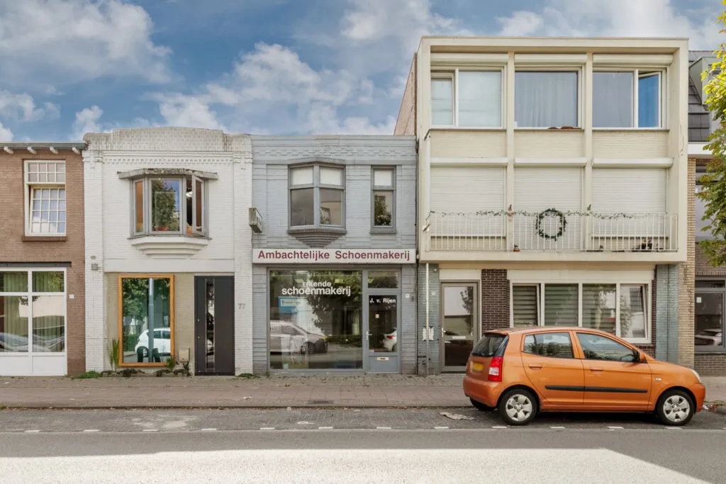 Tussenwoning te koop: Broekhovenseweg 75, Tilburg