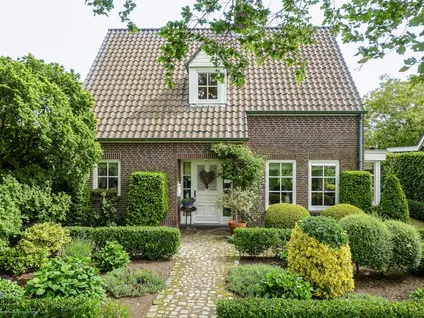 Vrijstaande woning te koop: Broeklaan 119, Offenbeek Reuver