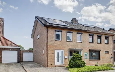 Twee-onder-één-kap te koop: Broekstraat 58, Schinveld Schinveld