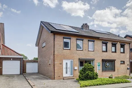 Twee-onder-één-kap te koop: Broekstraat 58, Schinveld Schinveld