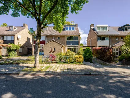 Twee-onder-één-kap te koop: Broekveldseweg 42, Rheden Rheden