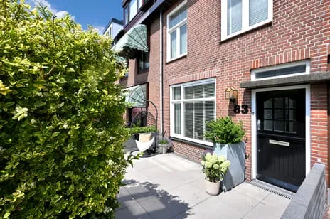 Tussenwoning te koop: Broekweg 83, Zeeheldenwijk Leidschendam