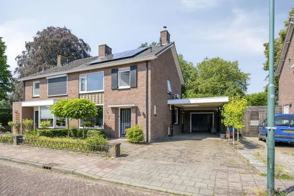 Semi-detached for sale: Broekweg 9, Meerveldhoven Veldhoven
