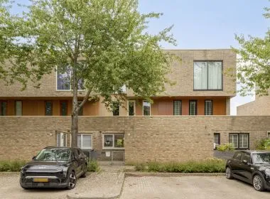 Tussenwoning te koop: Brommy en Tommystraat 17, Stripheldenbuurt Midden- oost Almere