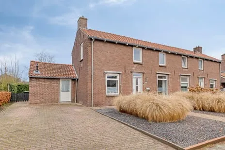 Hoekwoning te koop: Bronckhorststraat 37, Lichtenvoorde