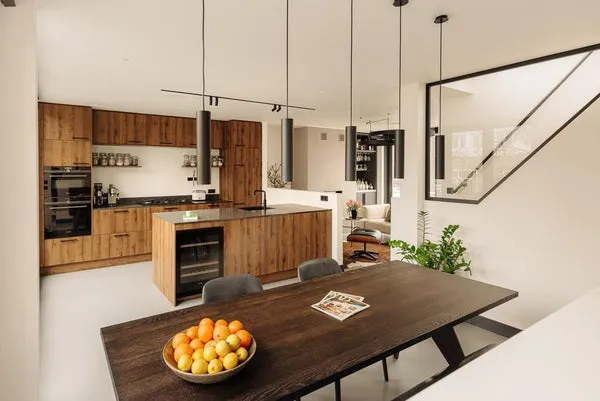 Woning te huur: Bronckhorststraat, Hondecoeterbuurt Amsterdam