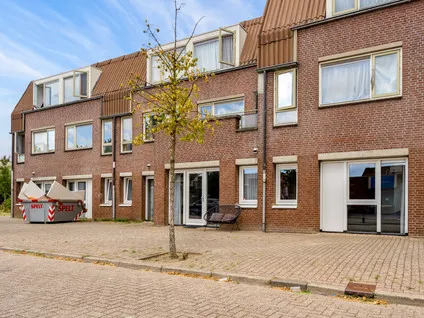 Appartement te koop: Brongouw 60C, Bosgouw, Brongouw en Nijvergouw Almere