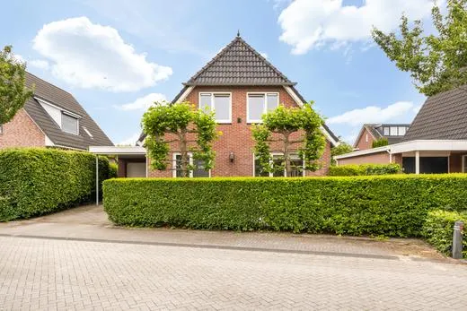 Vrijstaande woning te koop: Broodbakkersgilde 4, De Gilden Dronten