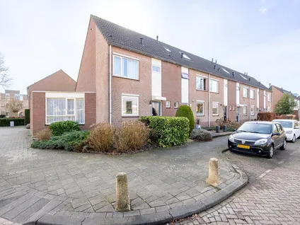 Hoekwoning te koop: Brooshooftstraat 80, Hardinxveld-Giessendam