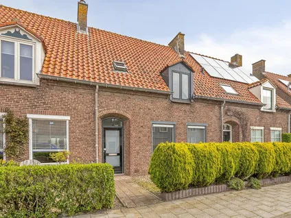 Tussenwoning te koop: Brouwerijstraat 42, Groede Groede