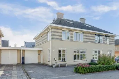 Koopwoning: Brouwersgilde 4 in Dronten - €510.000 - 167m²
