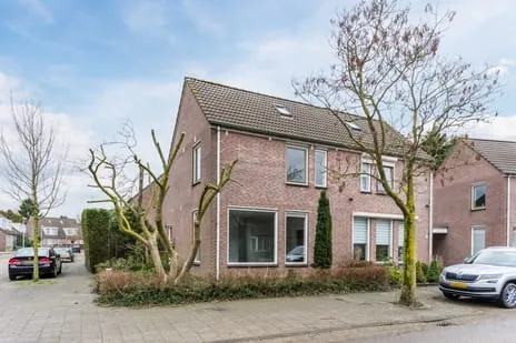 Twee-onder-één-kap te koop: Brouwershei 11, Heikant-Oost Veldhoven
