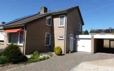 Twee-onder-één-kap te koop: Brouwerslaan 17, Kern Heythuysen Heythuysen