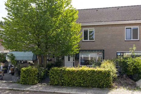Tussenwoning te koop: Brucknerstraat 4, Aalderinkshoek Zuidwest Almelo