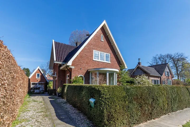 Vrijstaande woning te koop: Bructerenlaan 4, Apeldoorn