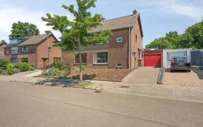 Semi-detached for sale: Bruegelstraat 27, Kluis Geleen