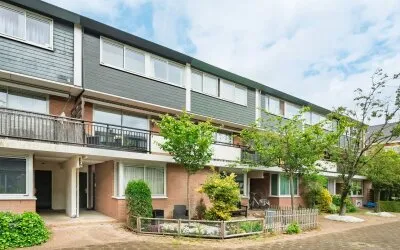 Tussenwoning te koop: Brugakker 3623, Brugakker Zeist