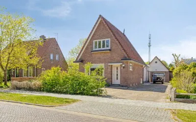 Vrijstaande woning te koop: Brugkampweg 10, Oosterwolde-Centrum-Zuid-Oost Oosterwolde