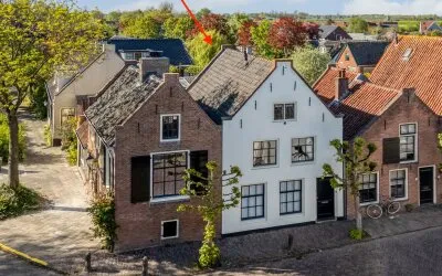 Tussenwoning te koop: Brugstraat 1, Baambrugge Dorp Baambrugge