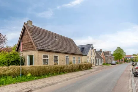 Vrijstaande woning te koop: Brugstraat 28, Pieterzijl Pieterzijl
