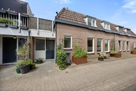 Tussenwoning te koop: Bruinstraat 5, Centrum Huissen Huissen