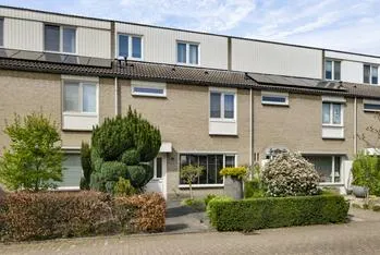 Tussenwoning te koop: Brunellastraat 14, Maarheeze Maarheeze