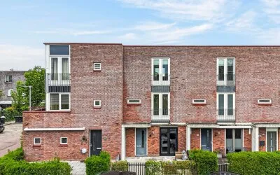 Tussenwoning te koop: Brunelsingel 50, Malburgen-West Arnhem