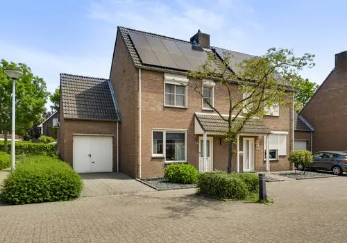 Hoekwoning te koop: Brunenberghof 7, Leuken Weert
