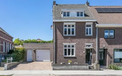 Terraced house for sale: Brunssummerstraat 34, Schinveld Schinveld