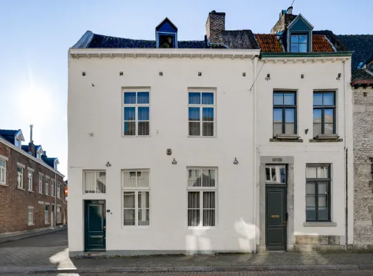 Tussenwoning te koop: Brusselsestraat 117, Statenkwartier Maastricht