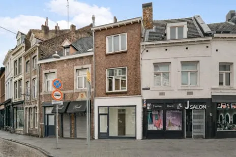 Tussenwoning te koop: Brusselsestraat 19, Kommelkwartier Maastricht