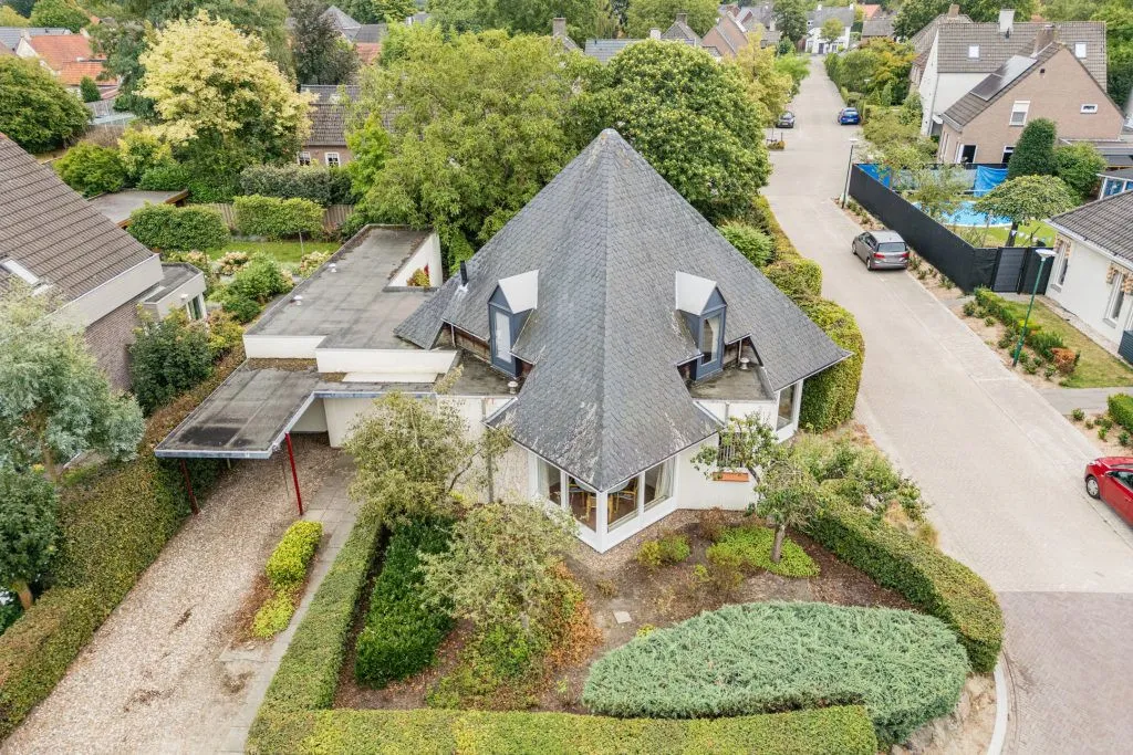 Vrijstaande woning te koop: Bucht 14, Bergeijk