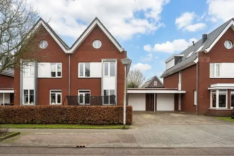 Tussenwoning te koop: Buckhorstlaan 24, Werkeren Zwolle
