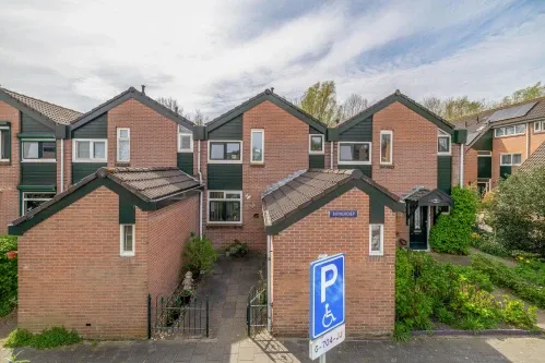 Tussenwoning te koop: Buinerdiep 17, Kalf Zaandam