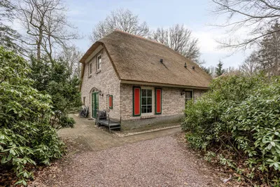 Detached house for sale: Buinerweg 8-285, Ees Buitengebied Ees