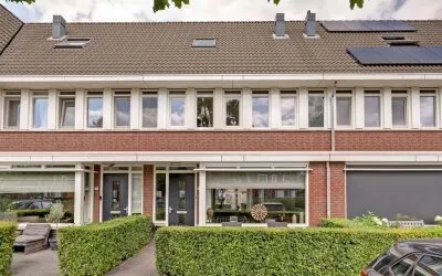 Tussenwoning te koop: Buitenbaan 97, Lingewijk Gorinchem