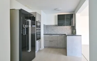 Appartement te koop: Buitenbassinweg 773, De Esch Rotterdam