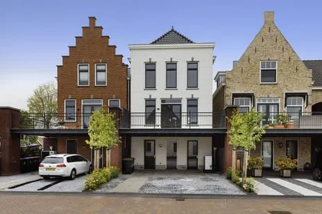 Twee-onder-één-kap te huur: Buitendams 303, Giessendam-West Hardinxveld-Giessendam
