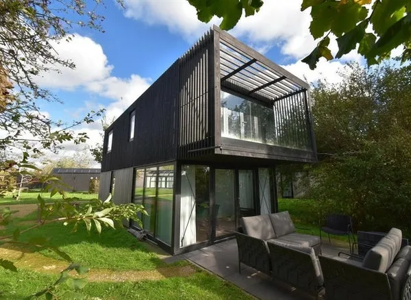 Vrijstaande woning te koop: Buitengronden 7-141, Verspreide huizen Zwartewaal
