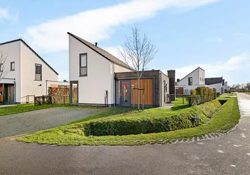 Woning te koop: Buitenhof de Leistert 227, Verspreide huizen Roggel Roggel
