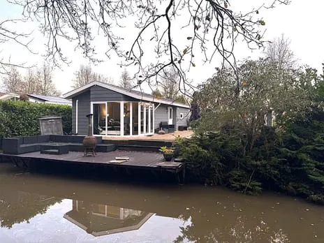 Woning te koop: Buitenhuizerweg 2, Velsen-Zuid