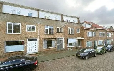 Tussenwoning te huur: Buitensluisstraat 9, De Noord Katwijk