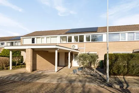 Tussenwoning te koop: Buitentuin 50, Zaltbommel