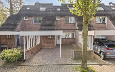 Tussenwoning te koop: Buitentuin 97, Zaltbommel