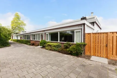Twee-onder-één-kap te huur: Buitenwatersloot 343A, Westlandhof Delft