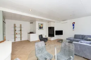 Woning te huur: Buitenwatersloot, Olofsbuurt Delft