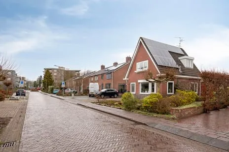 Vrijstaande woning te koop: Buitenweg 59, Emmen