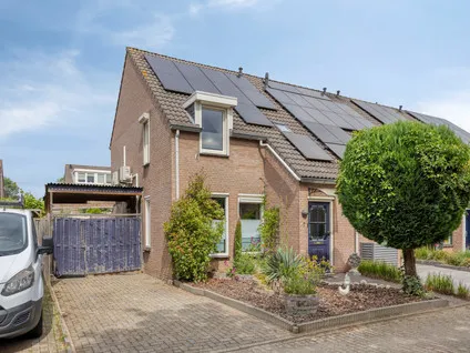 Hoekwoning te koop: Buizerdhorst 7, Hoogvonderen Roermond